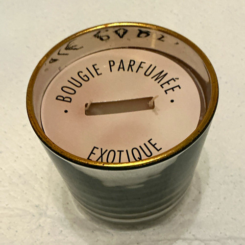 Exotique scented candle