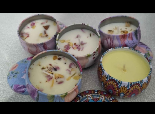 Job lot scented candle - lot,